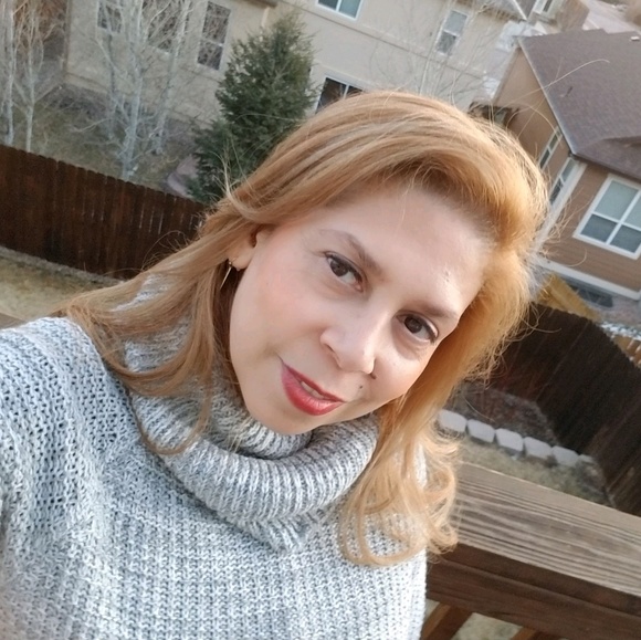 ellaelsa